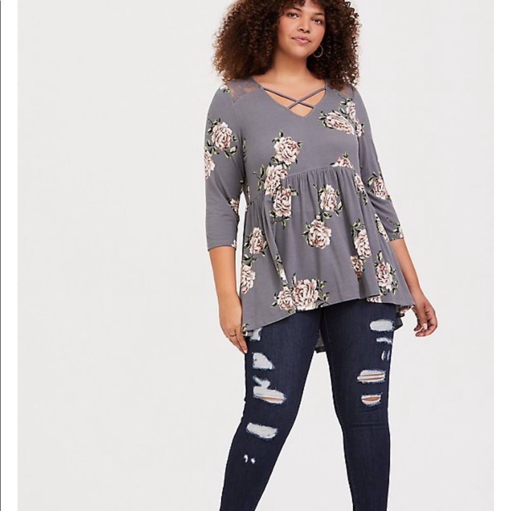 SuperSoft Grey Floral Crisscross Babydoll Top